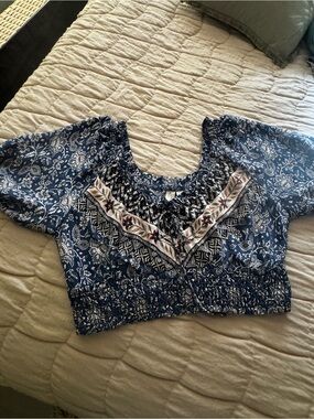 Joie Boho Smocked Crop Top Blue Floral Peasant Festival Top Medium